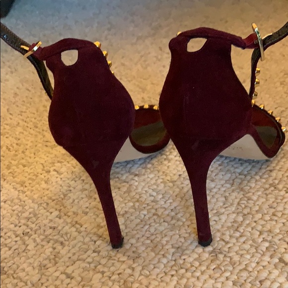 Stuart Weitzman Studded Heels - Picture 3 of 6